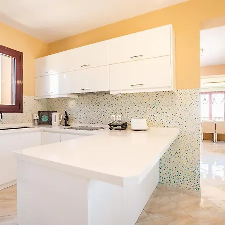 Villa Sky Hills *
